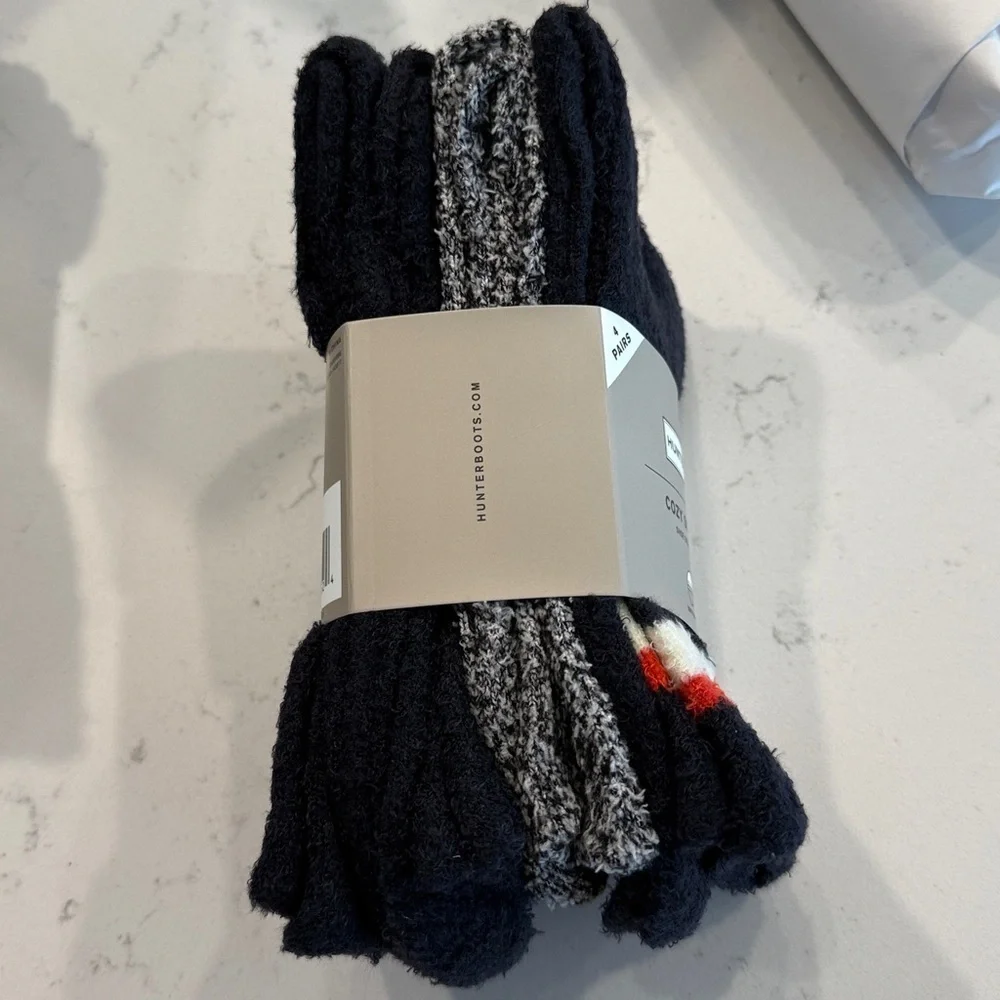 Hunter Navy and Red Striped Socks shoe sz 4-10